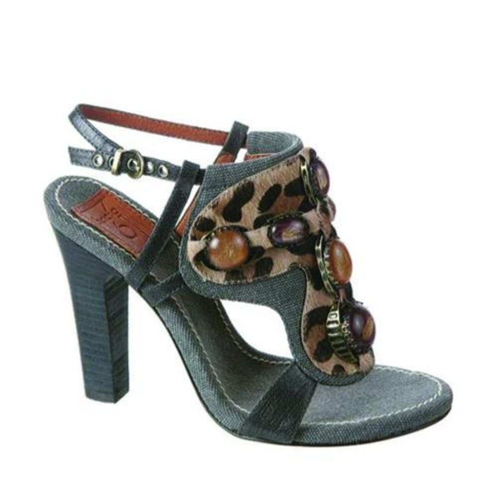 Bacio 61 Women's Carugo Heel